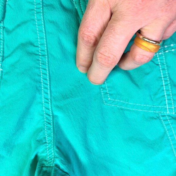 Kuhl Size 6 Teal Shorts 6" Inseam - Picture 4 of 11